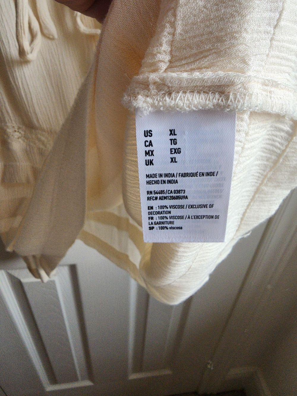American Eagle Outfitters Cream Cold-Shoulder Tie-Front Camisole Top XL - Picture 6 of 7